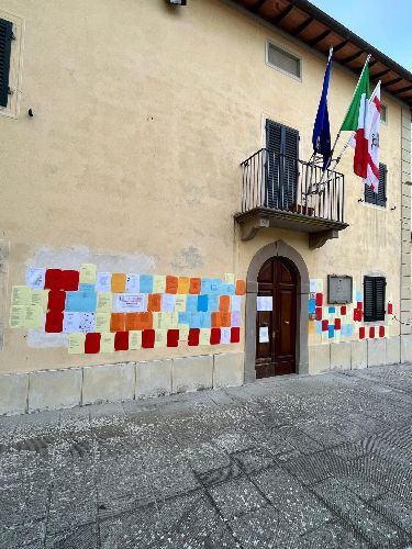 “AdorniAMOci di Poesia”: il LPV Festival rifiorisce sui muri